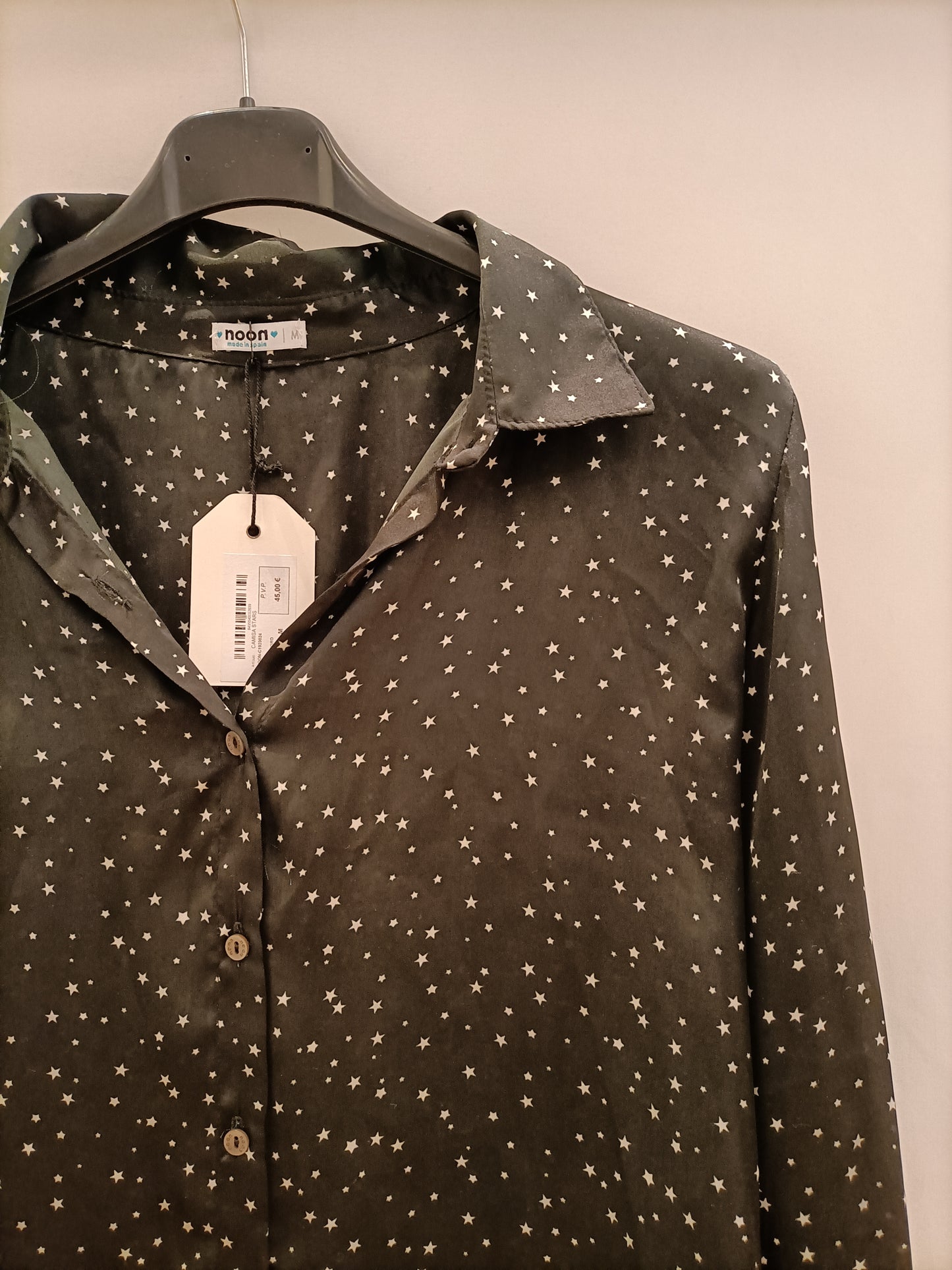 NOON. Black blouse with stars Tm