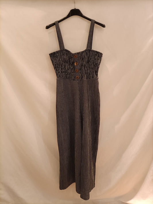 STRADIVARIUS. Checkered culotte jumpsuit.m