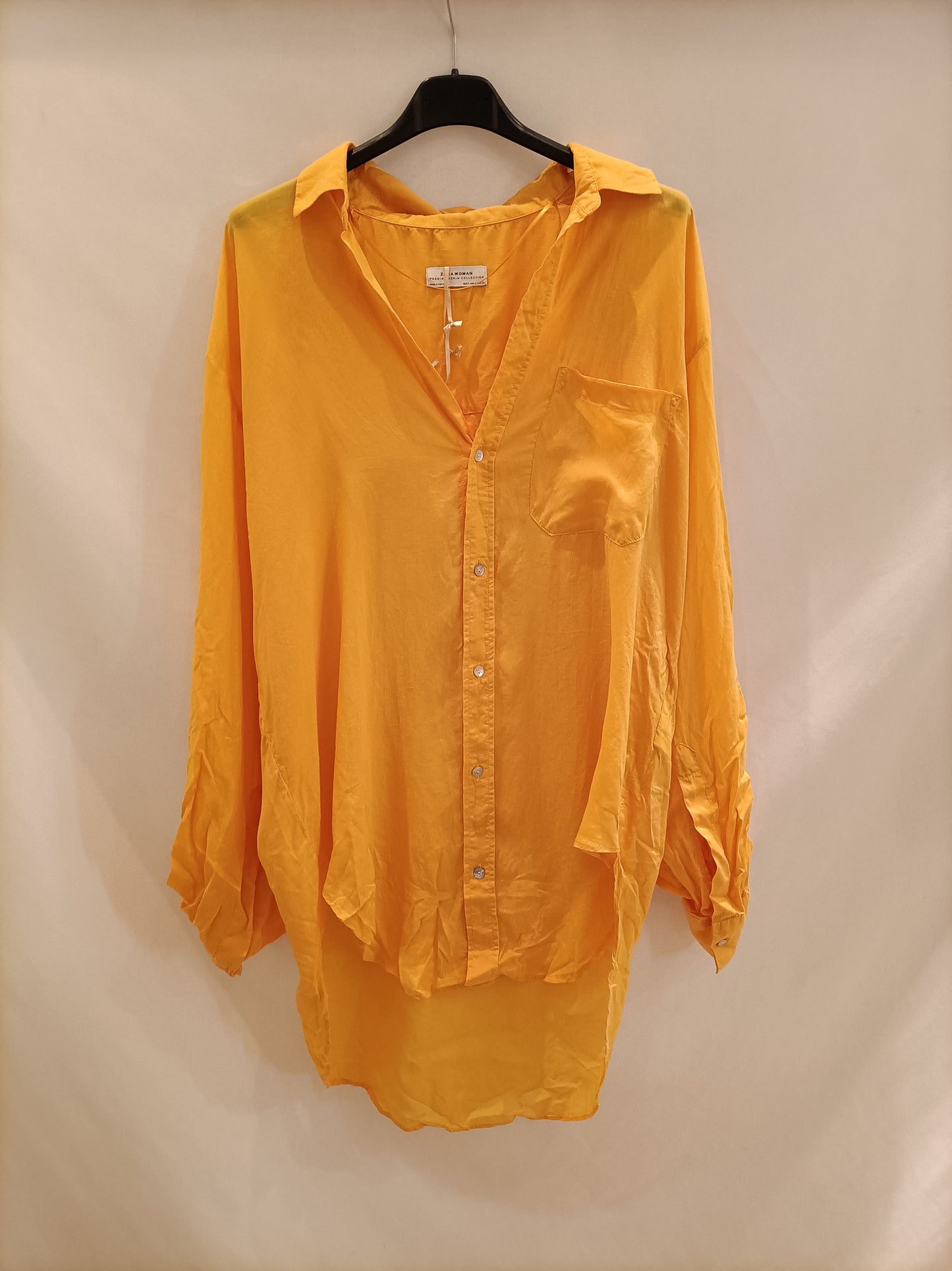 ZARA. Camisa naranja oversized T.l