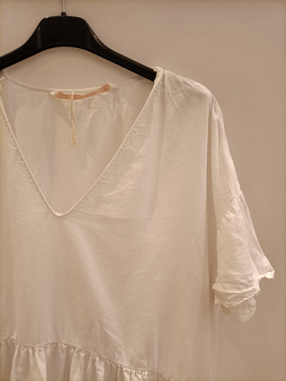 ZARA. Top blanco volante T.l