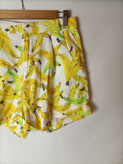 ZARA. Shorts fluido plátanos T.m