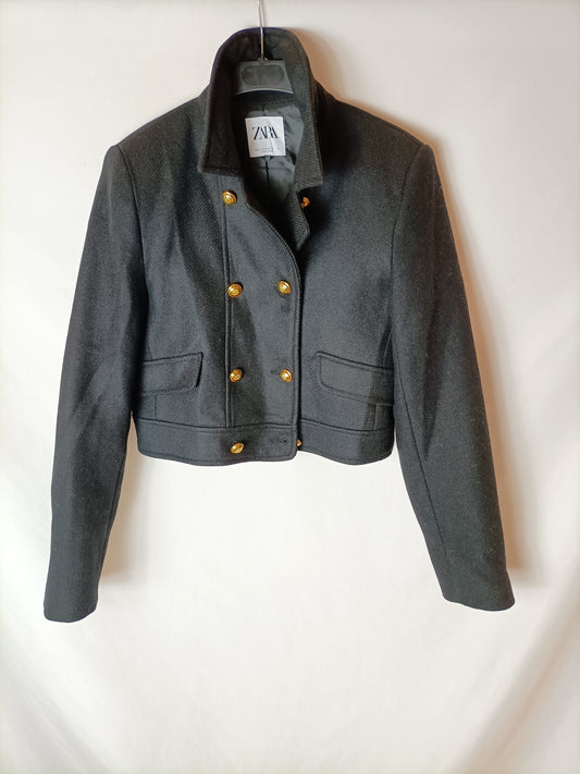 ZARA. Cloth jacket with gold buttons. TM