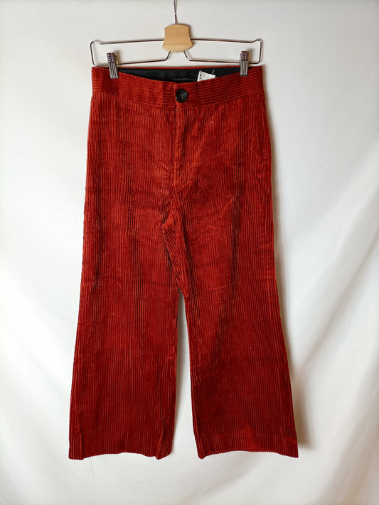 ZARA. Pantalón pana teja T.s