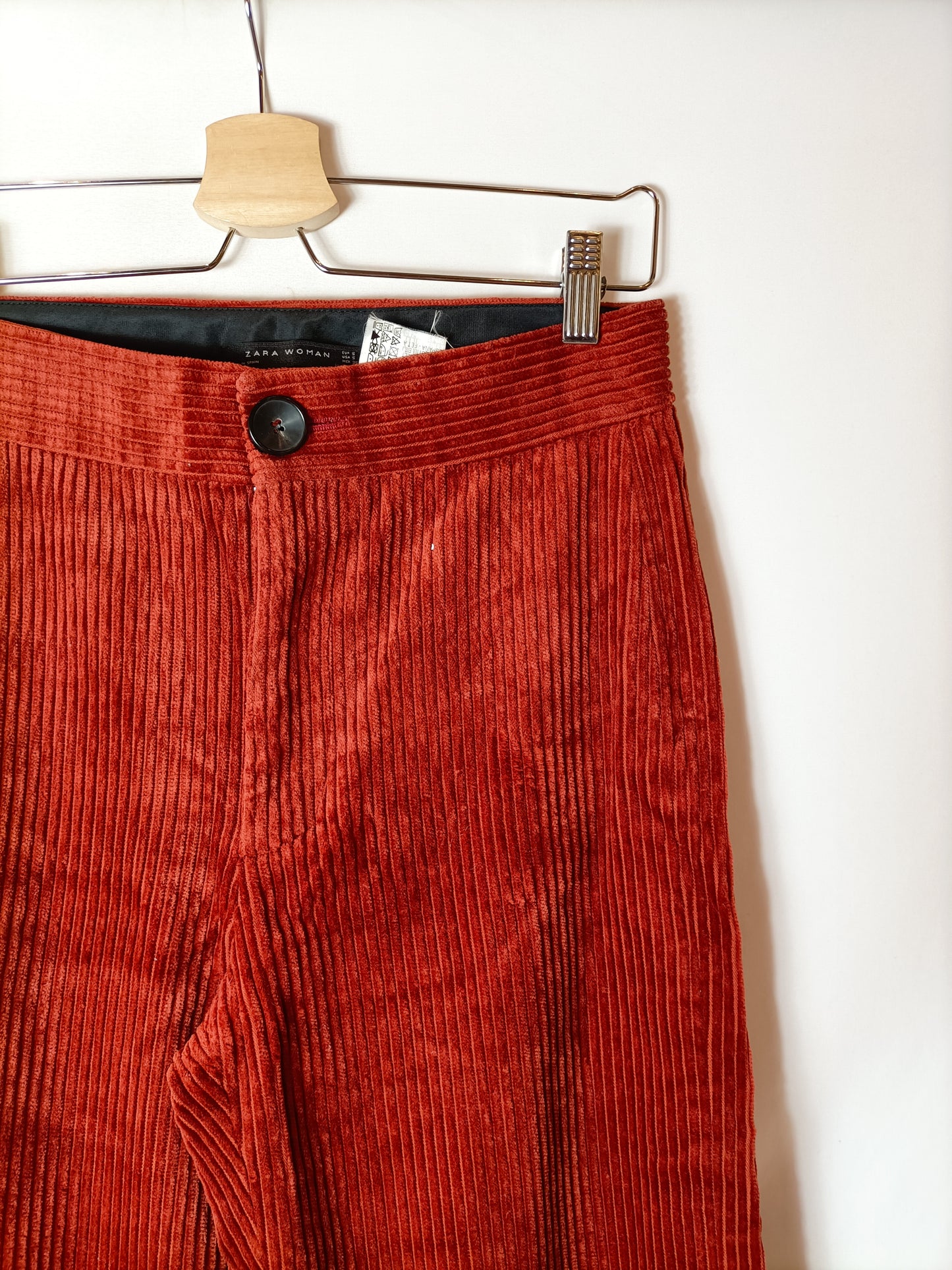 ZARA. Ts corduroy trousers