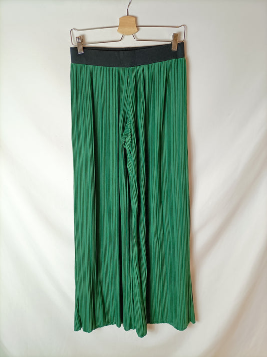 FOREVER21.Pantalón plisado verde T.xs