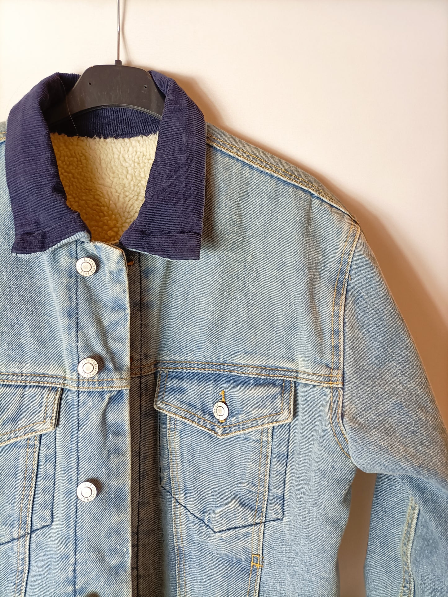 JOHN GALT. Cazadora denim borrego. T S