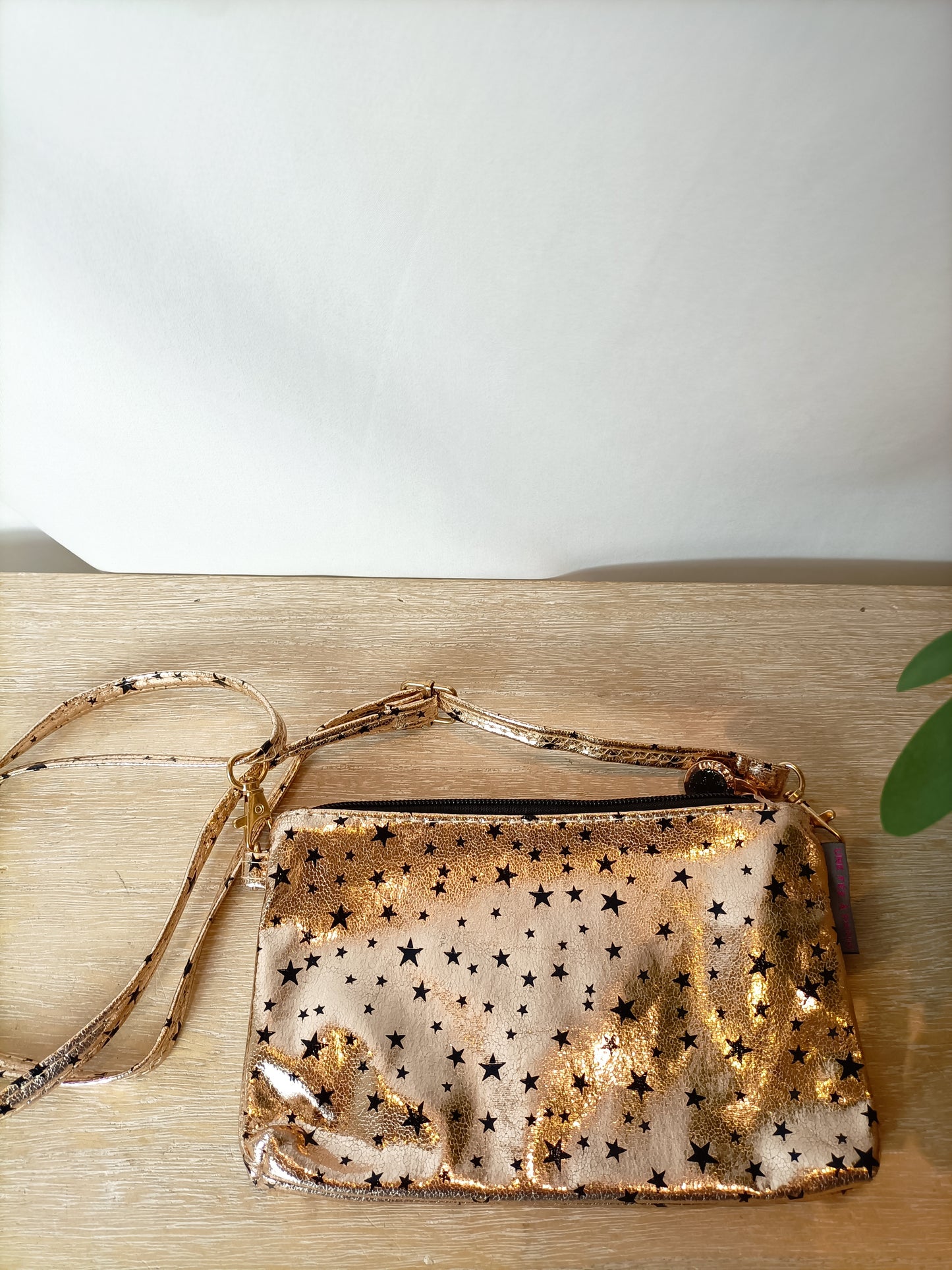 OTHERS. Mini golden star bag