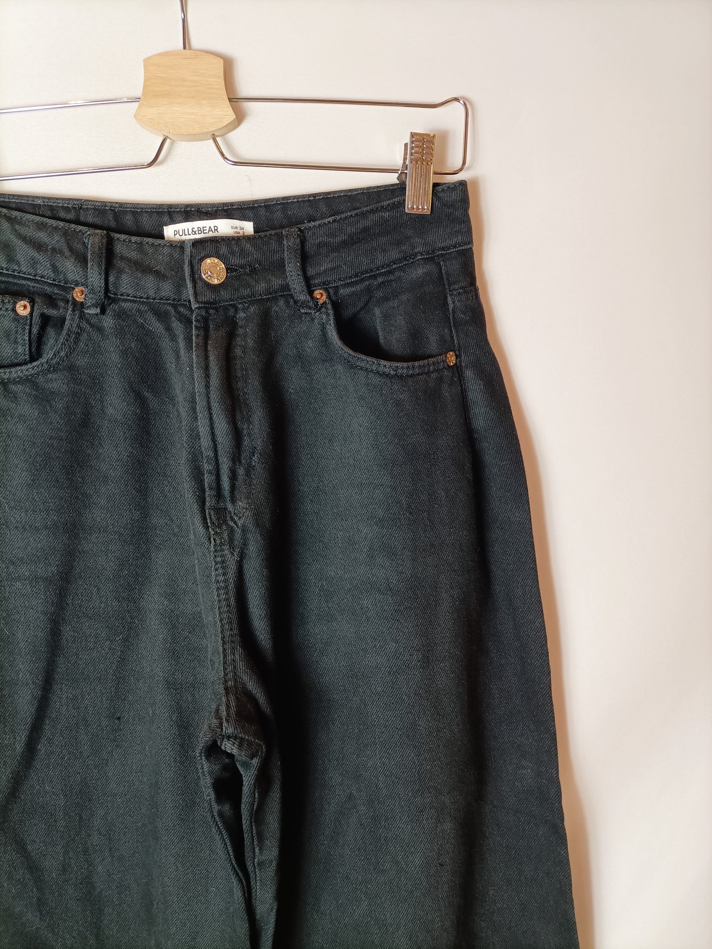 PULL&amp;BEAR. Black wide-leg trousers, size 34