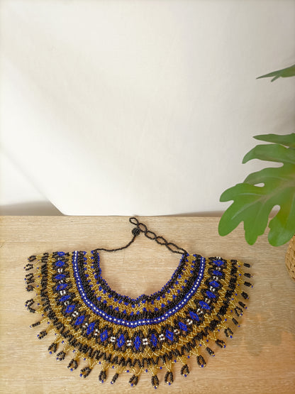 OTRAS. Collar bolitas colores