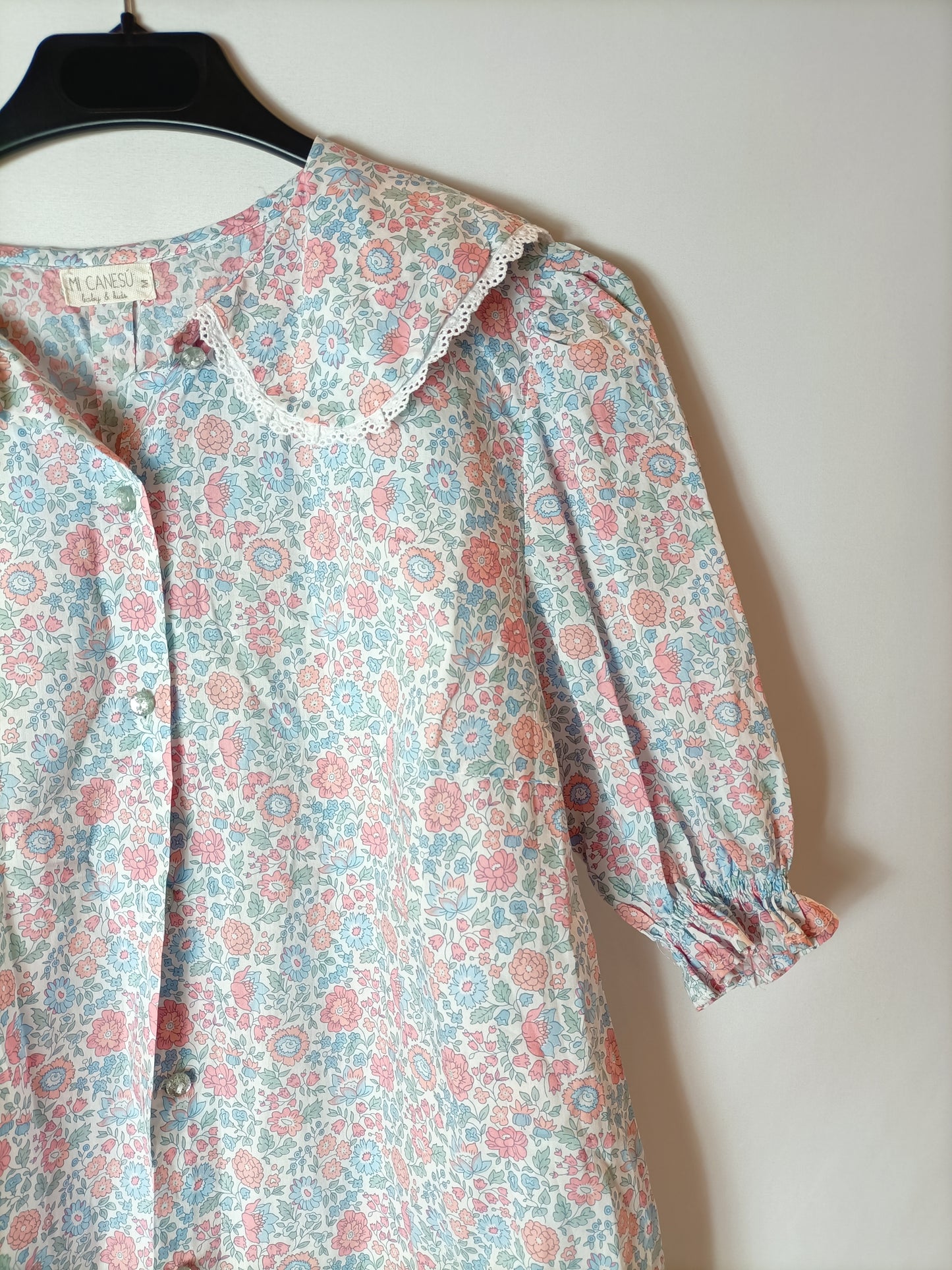MY YOKE. Short-sleeved floral blouse. TM