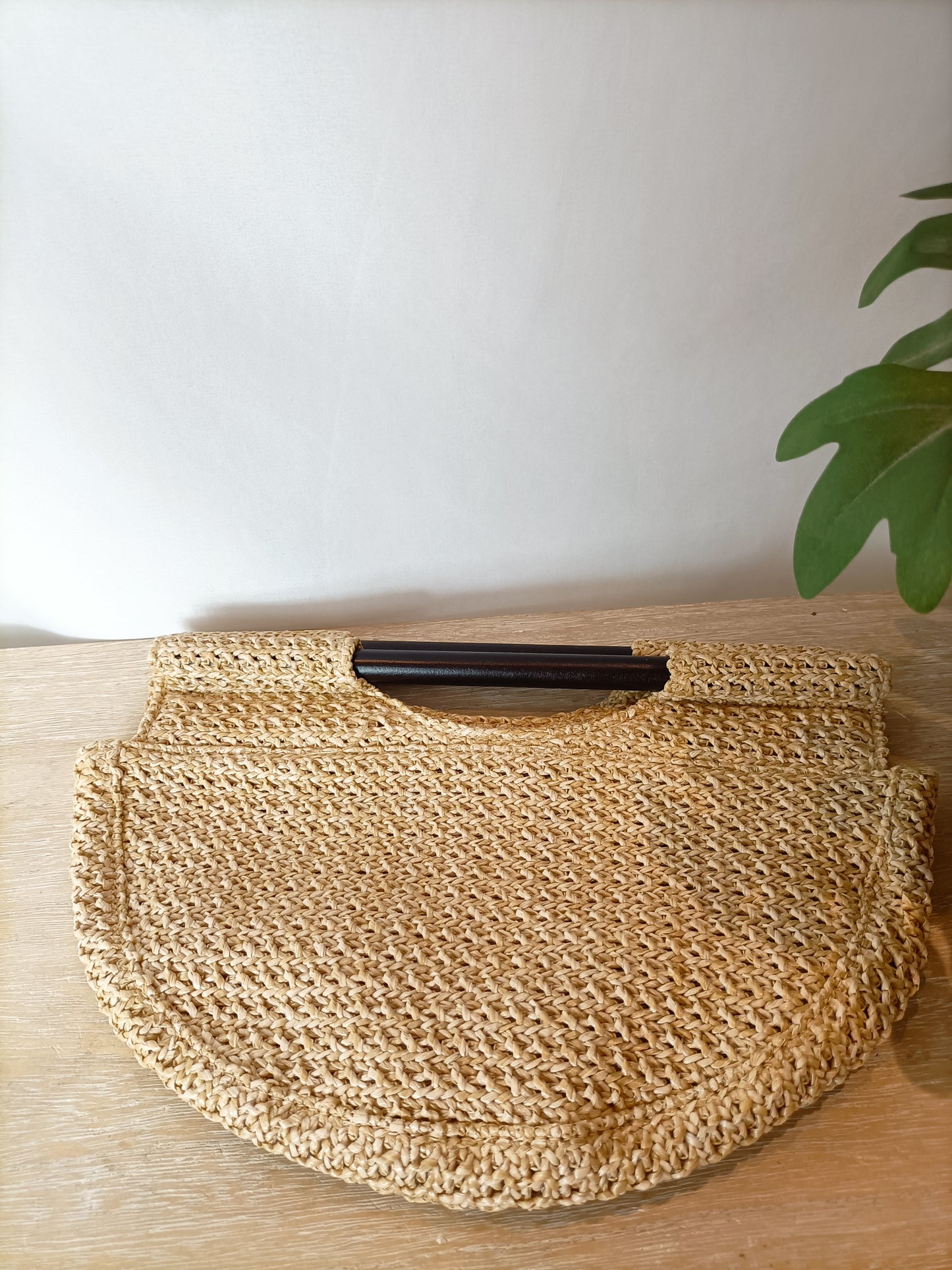 JUSTFAB. Raffia handbag