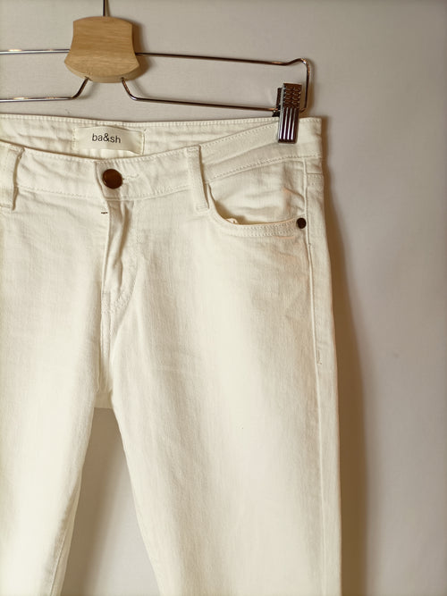 BA&SH. Pantalones pitillo blancos. T 27 (38)