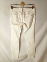 BA&SH. Pantalones pitillo blancos. T 38