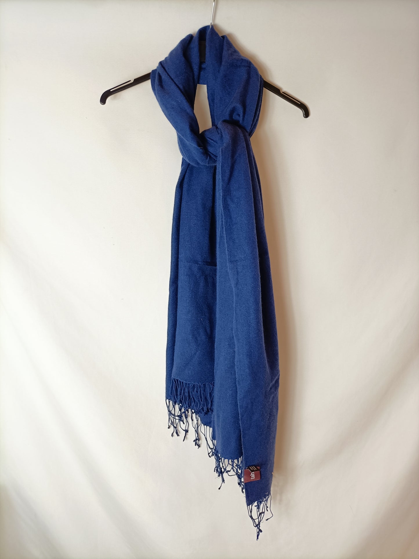 TAHA. Blue pashmina