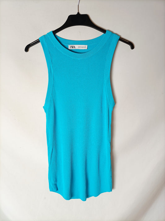 ZARA. Camiseta canalé turquesa T.xl