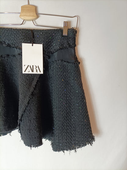 ZARA. Black tweed skirt T.xs