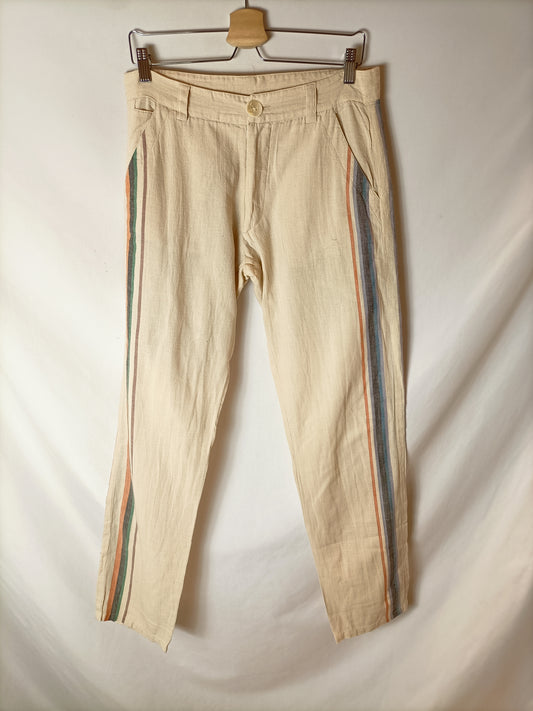 TEMBO. Pantalones beige rayas colores. T M