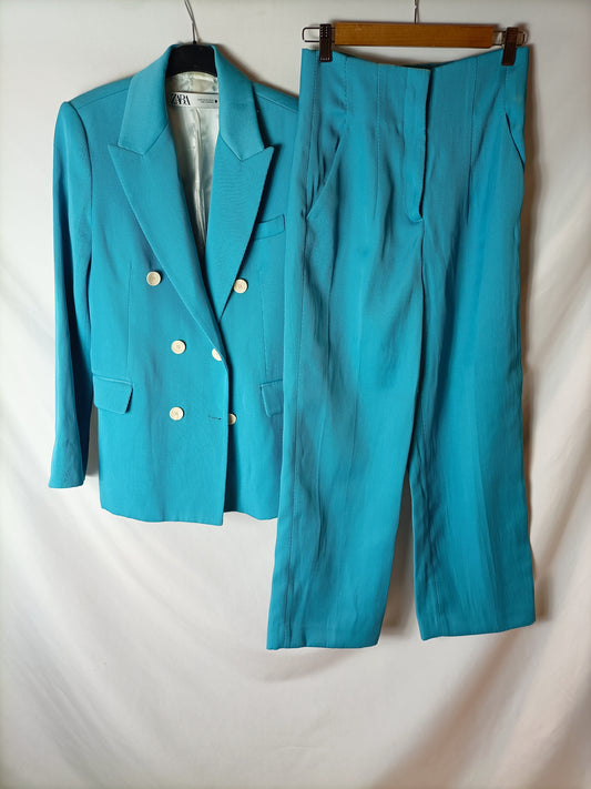 ZARA. total look turquesa T.xs/s