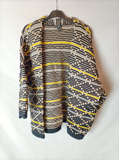 H&M. Cárdigan textura estilo kimono. T XS