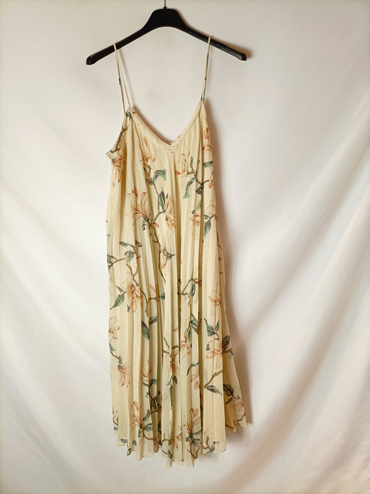 MANGO. Vestido plisado beige estampado. T S