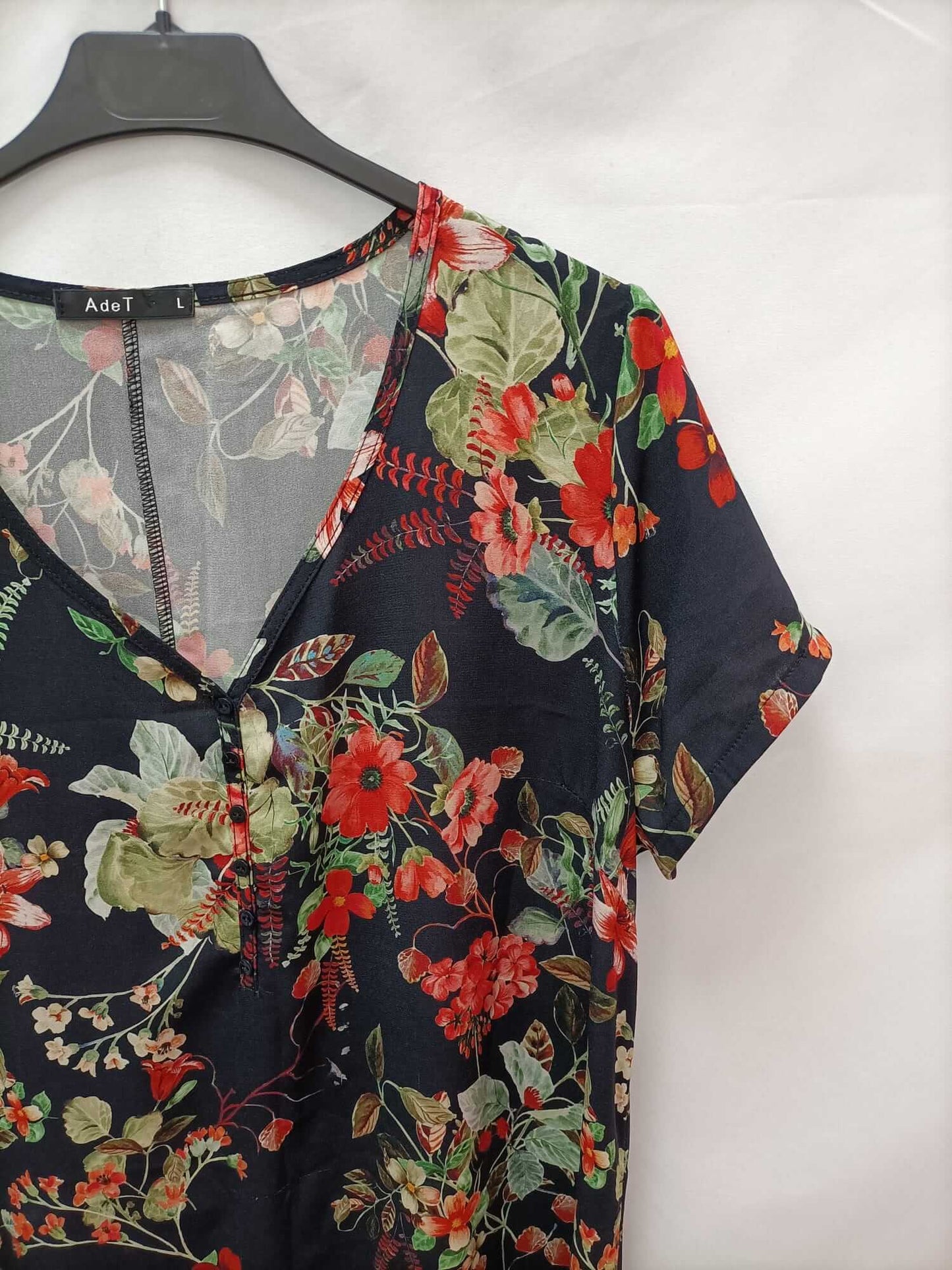 AdeT. Black floral dress Tu (m/l)