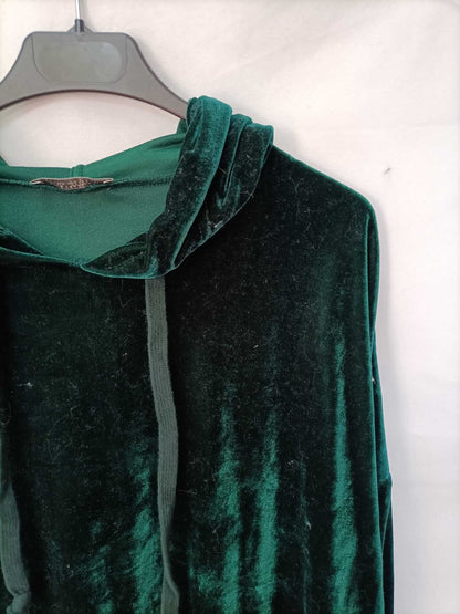 ZARA. Sudadera terciopelo verde T.s