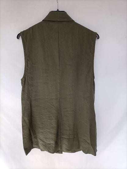 H&M: Chaleco verde abotonado T.s