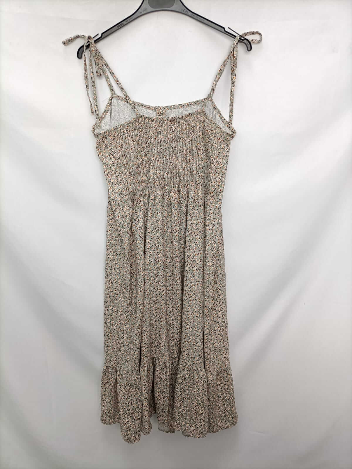 VALENTINA. Vestido midi verde flores T.L