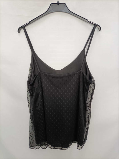 VALENTINE. Black plumeti top size m/l