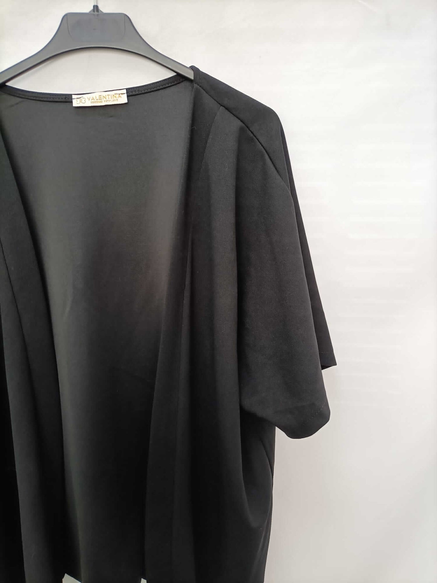 VALENTINA. Kimono negro Tu