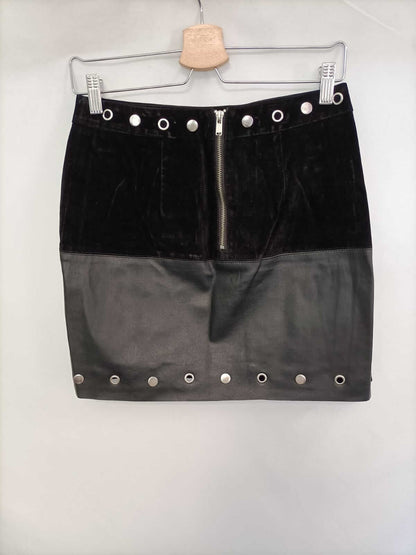 PIMKIE.Falda doble textura T.34