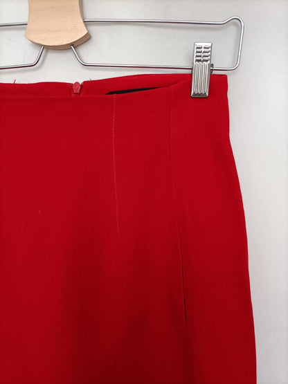 ZARA.Falda roja costuras T.m