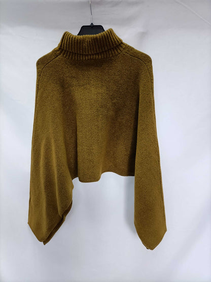 ZARA.Green hunting sweater with Perkins collar Ts