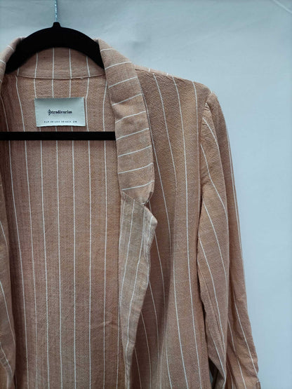 STRADIVARIUS.Blazer salmón rayas T.xs