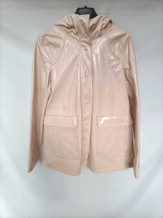 ZARA.Waterproof raincoat in pale pink Ts