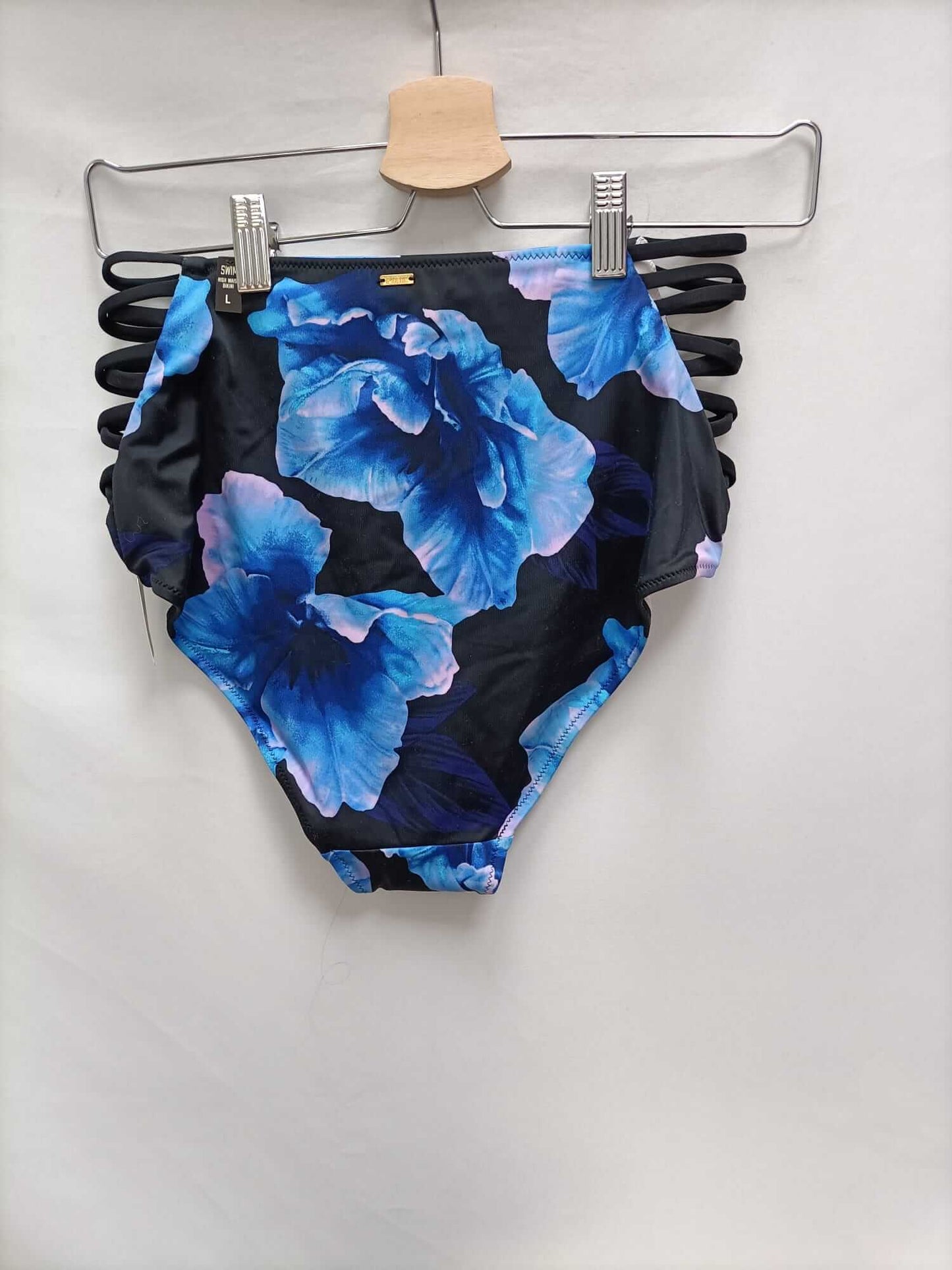 VICTORIA'S SECRET.Braguita alta bikini T.L