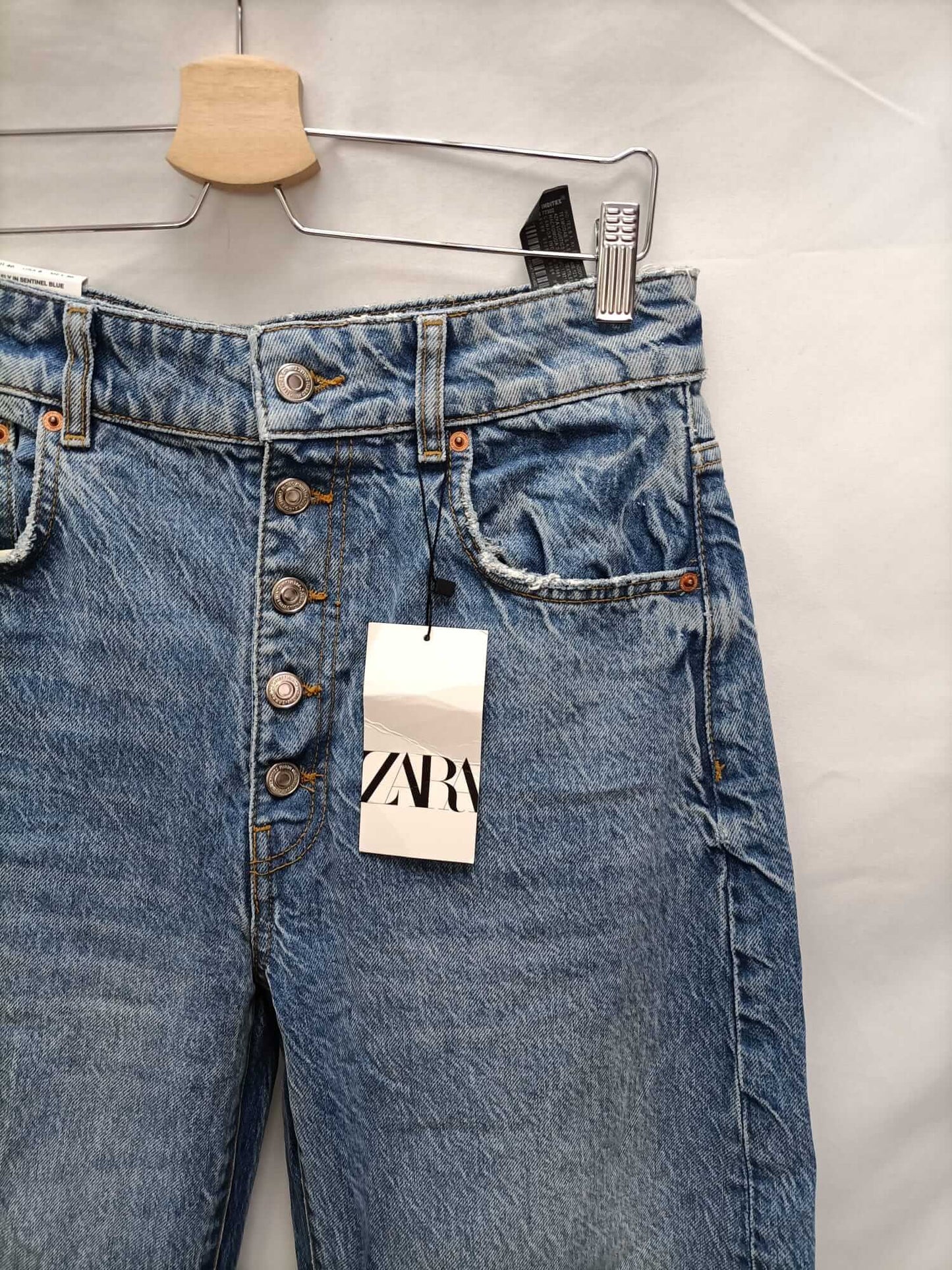 ZARA.Wide leg denim jeans T.40