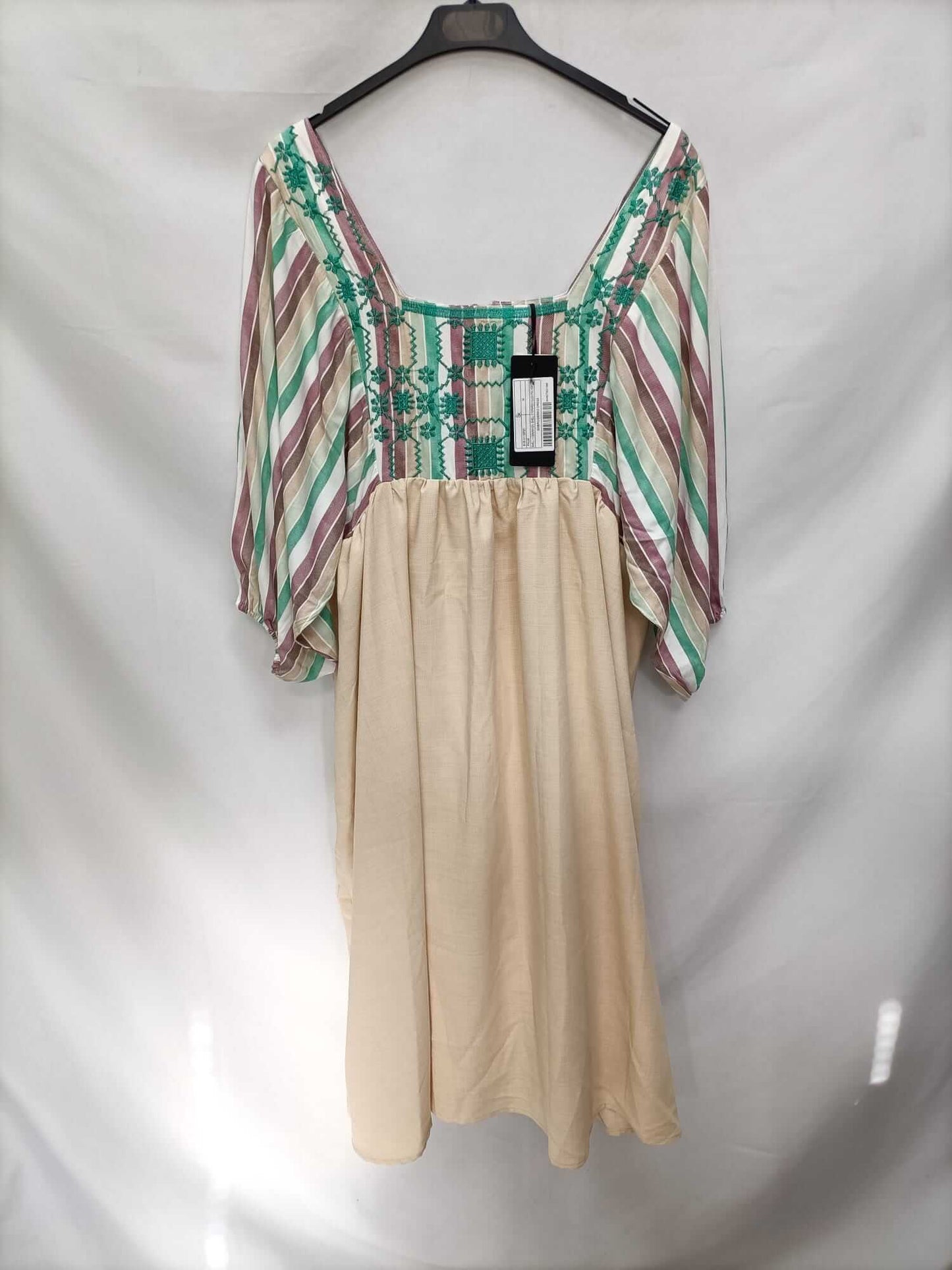 SKATÏE.Beige flowy dress Tm