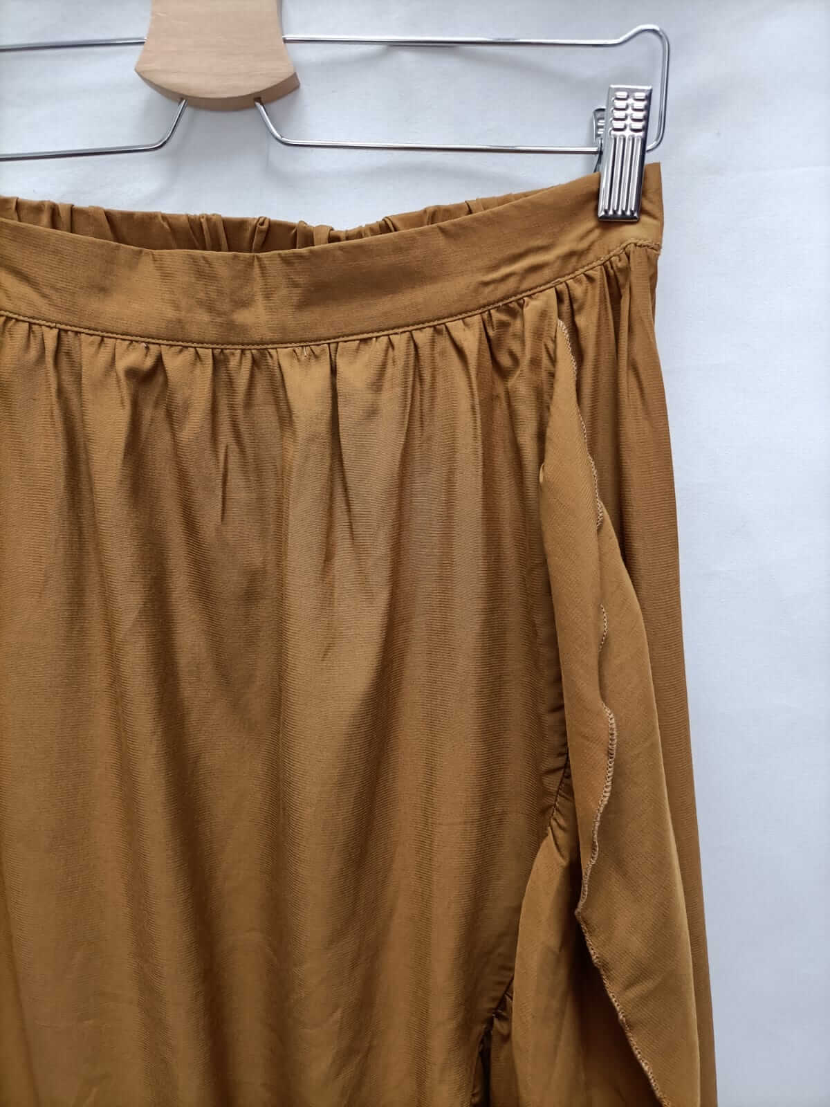 MEISIE.Camel midi skirt Tm