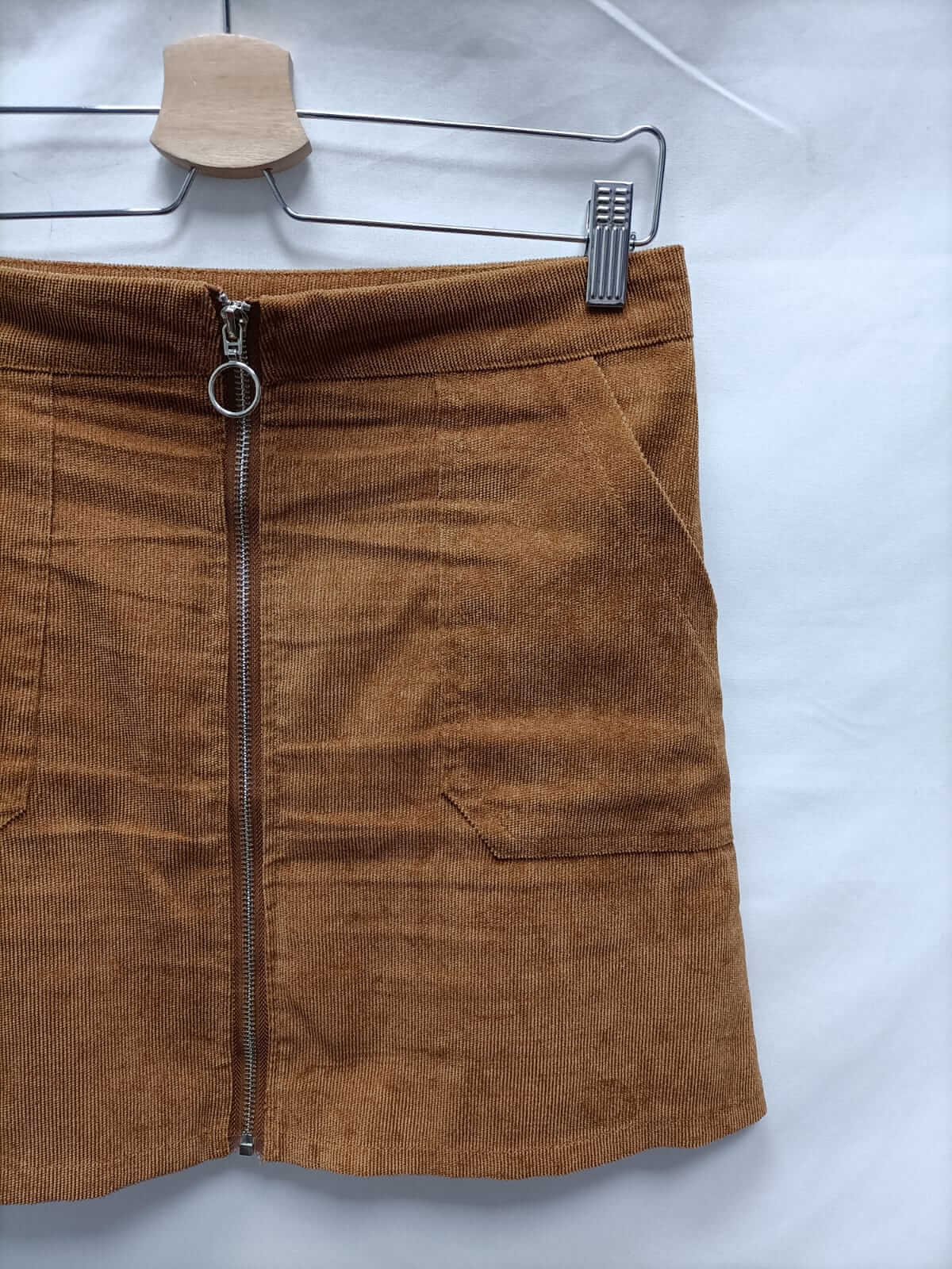 SHEIN.Camel corduroy skirt Tm