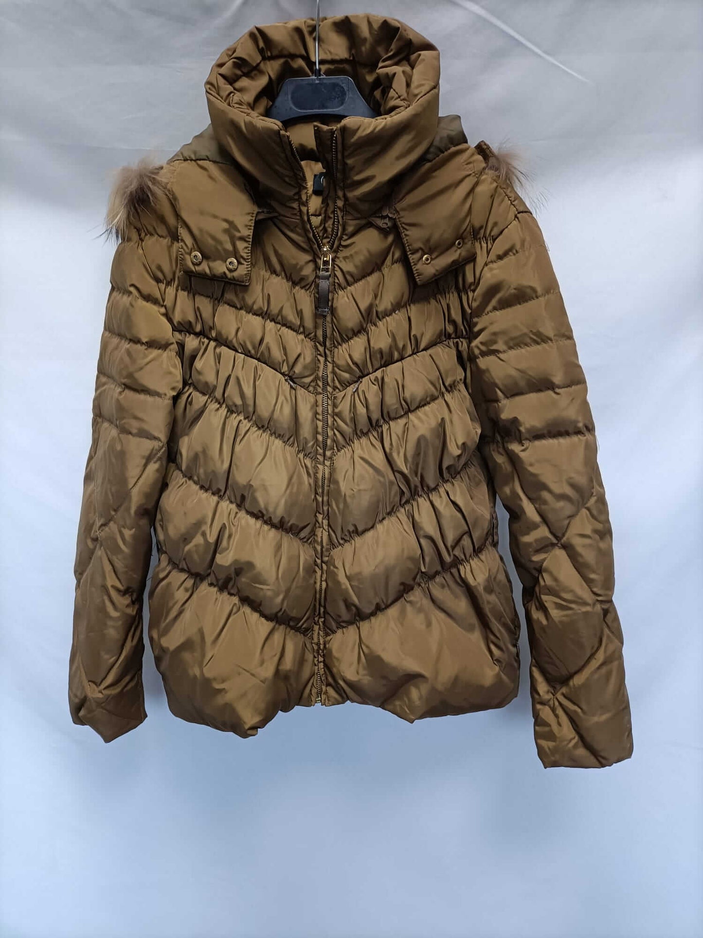 SFERA.Plumas verde caza T.m