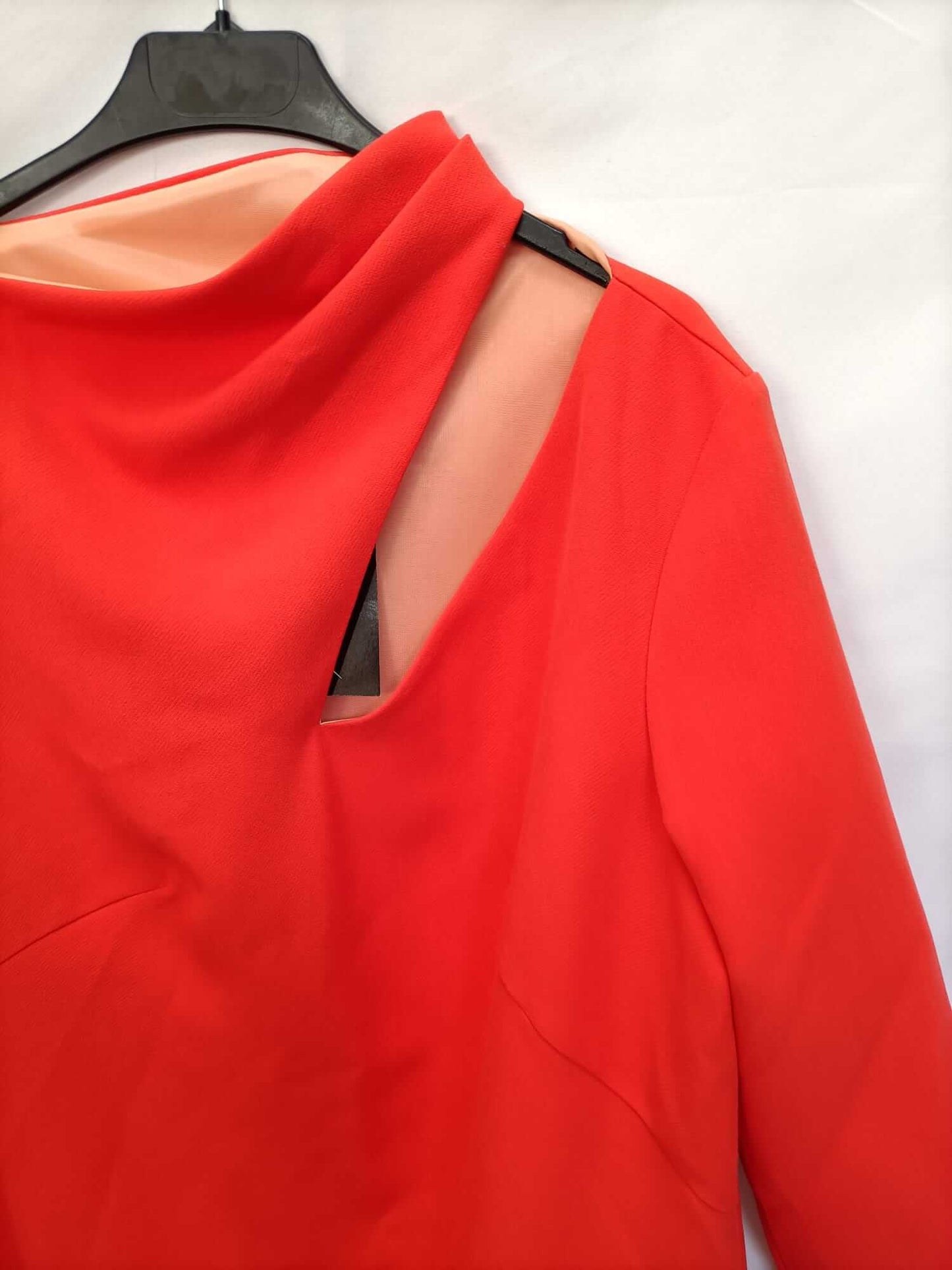 VICTOR CHERKASSKY.Vestido rojo cuello asimétrico T.XXL