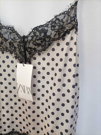 ZARA.Top lencero beige T.L