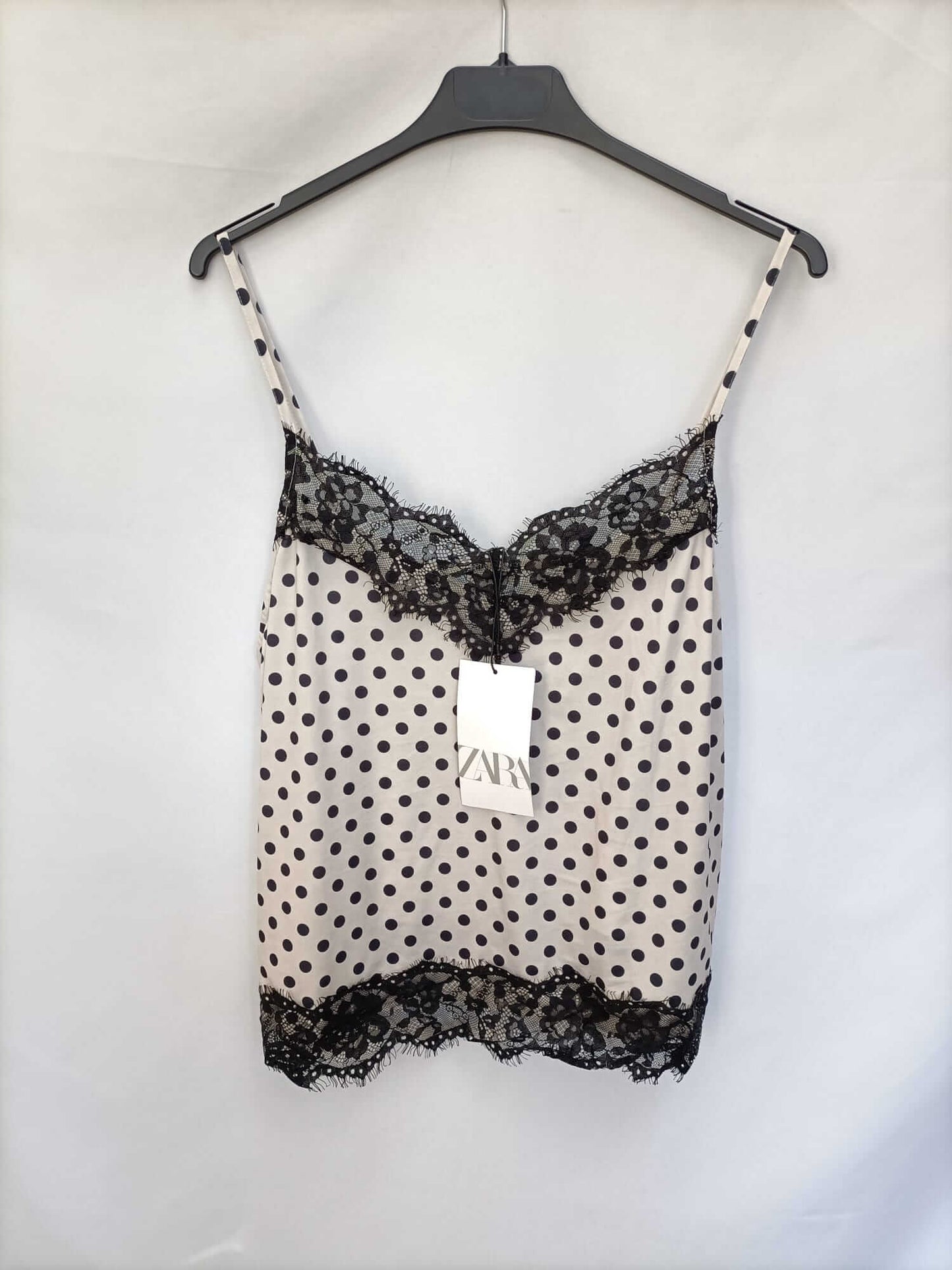 ZARA.Top lencero beige T.L