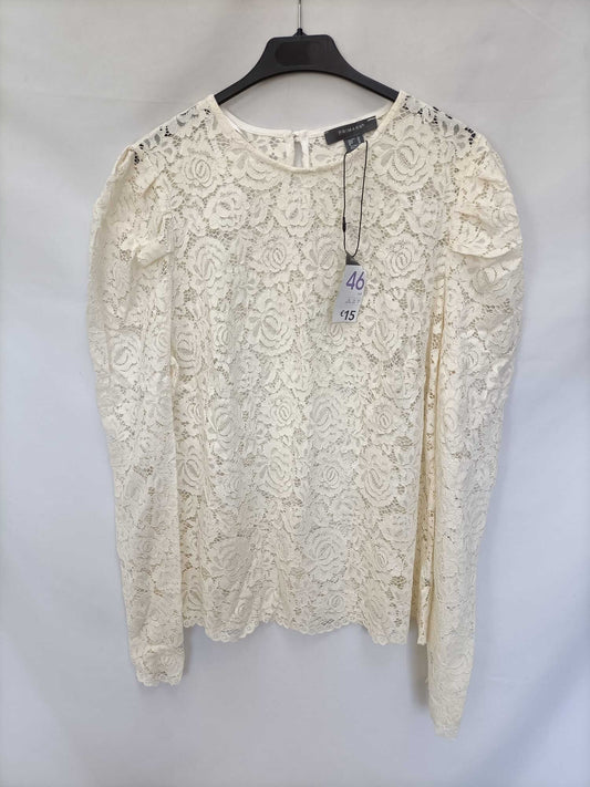 PRIMARK.Blusa encaje beige T.46