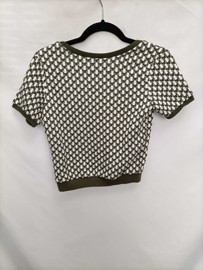 ZARA. Green Ts knit top