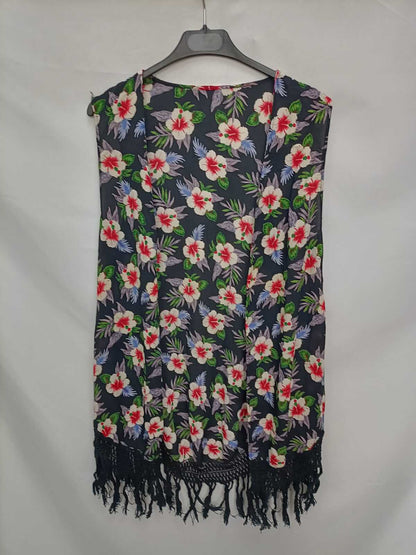 OTHERS. Black Hawaiian vest YOUR