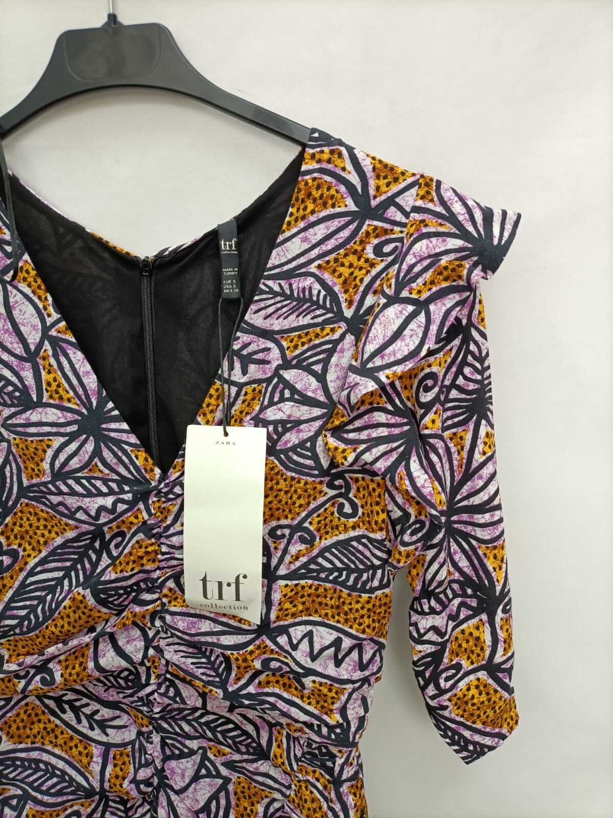 ZARA.Vestido fruncido estampado T.s