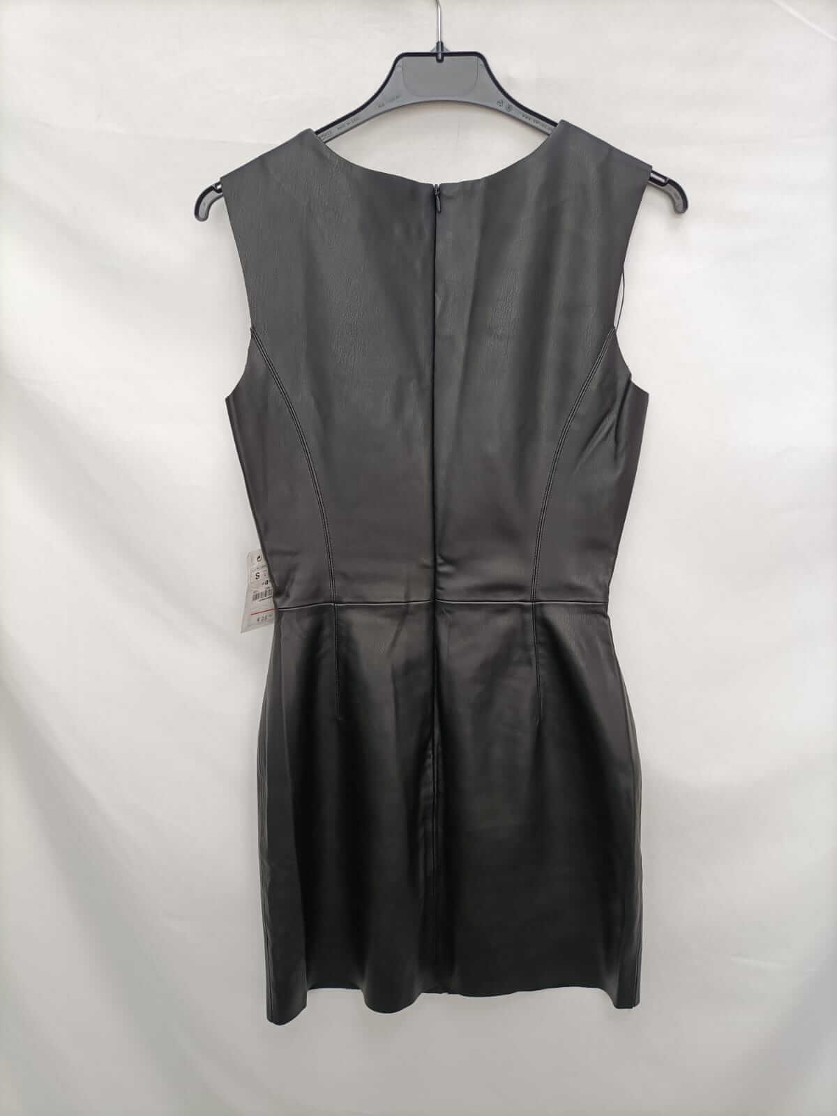ZARA.Vestido efecto piel T.s