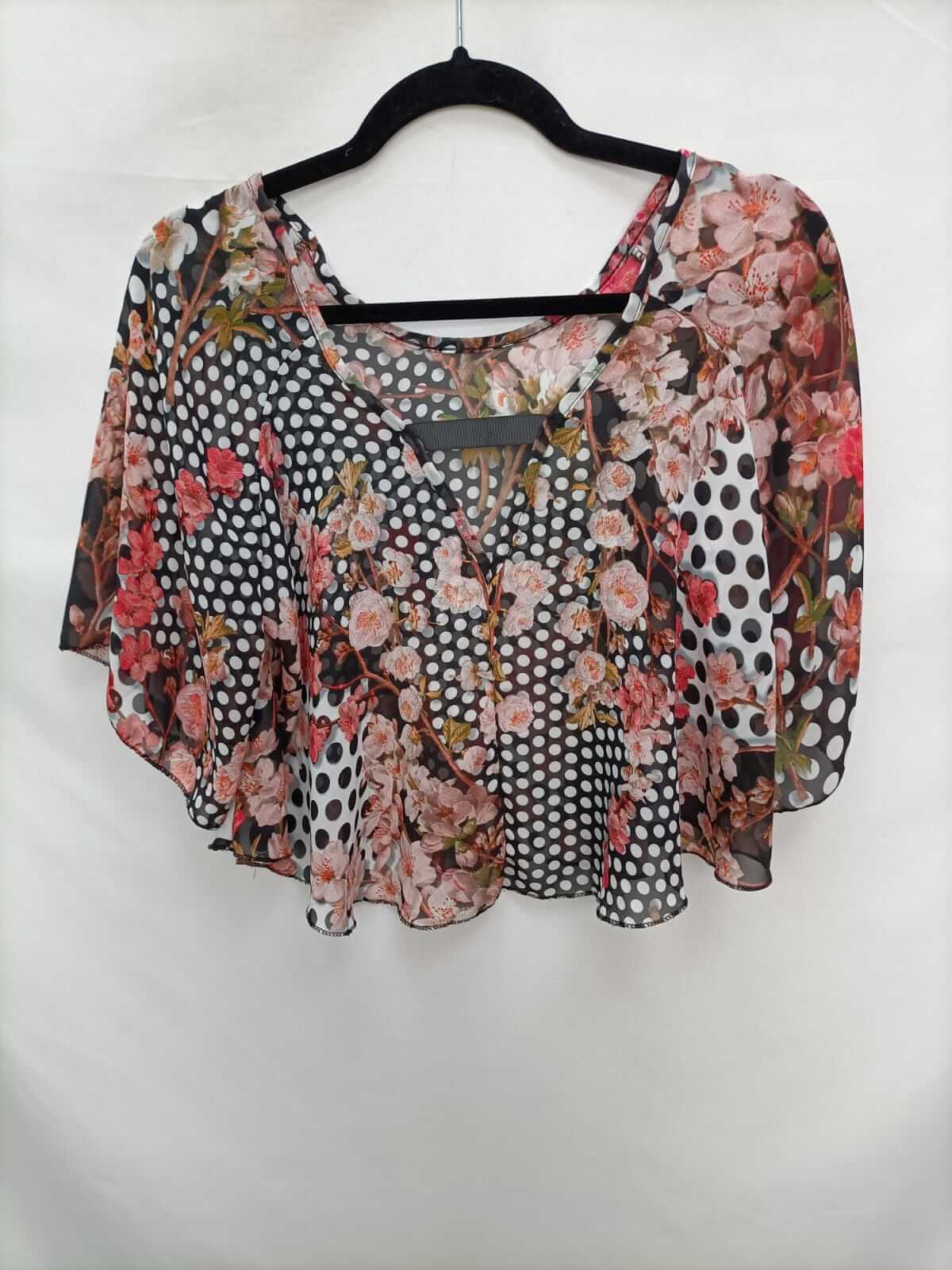 OTRAS.Top estilo capa T.s/m